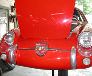 Front of a 59 Fiat Abarth
